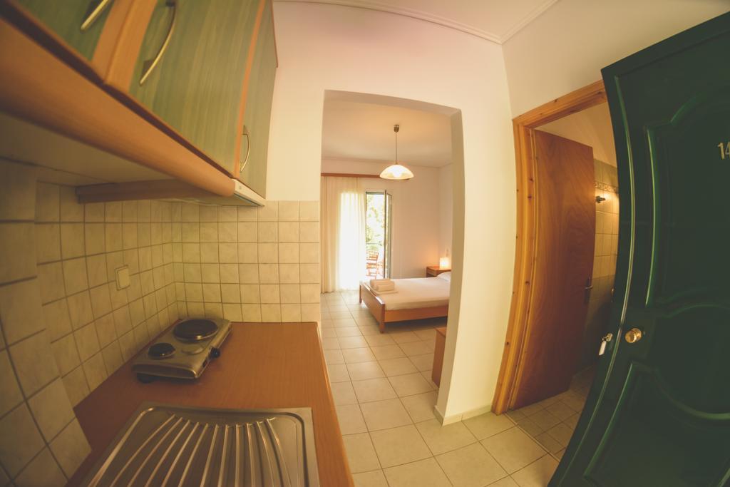Althea Studios Lefkada Áyios Nikítas Quarto foto
