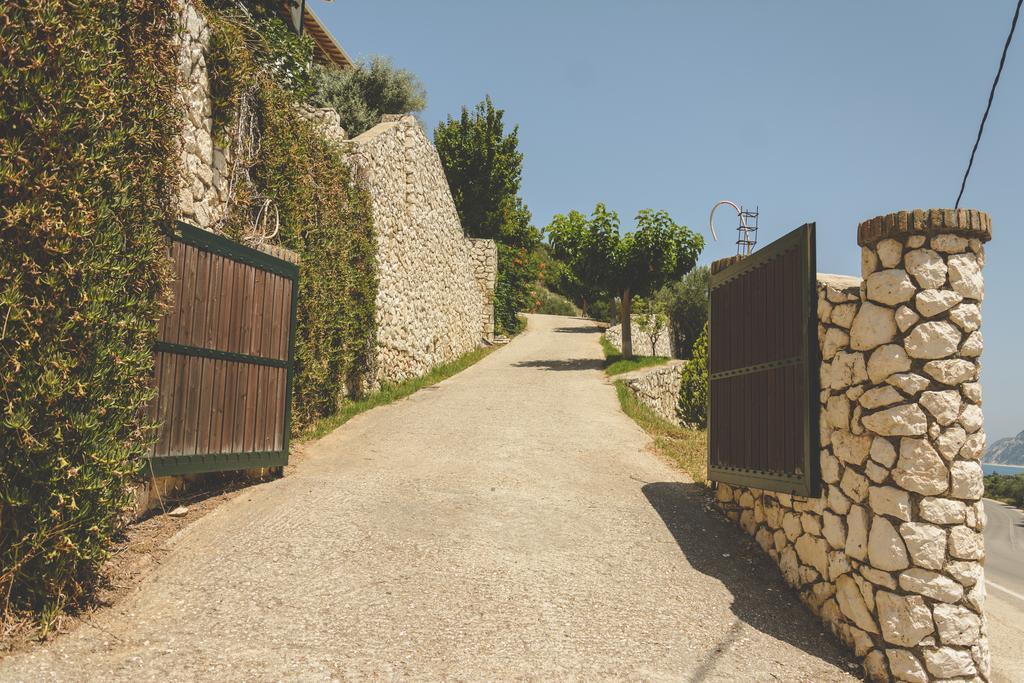 Althea Studios Lefkada Áyios Nikítas Quarto foto