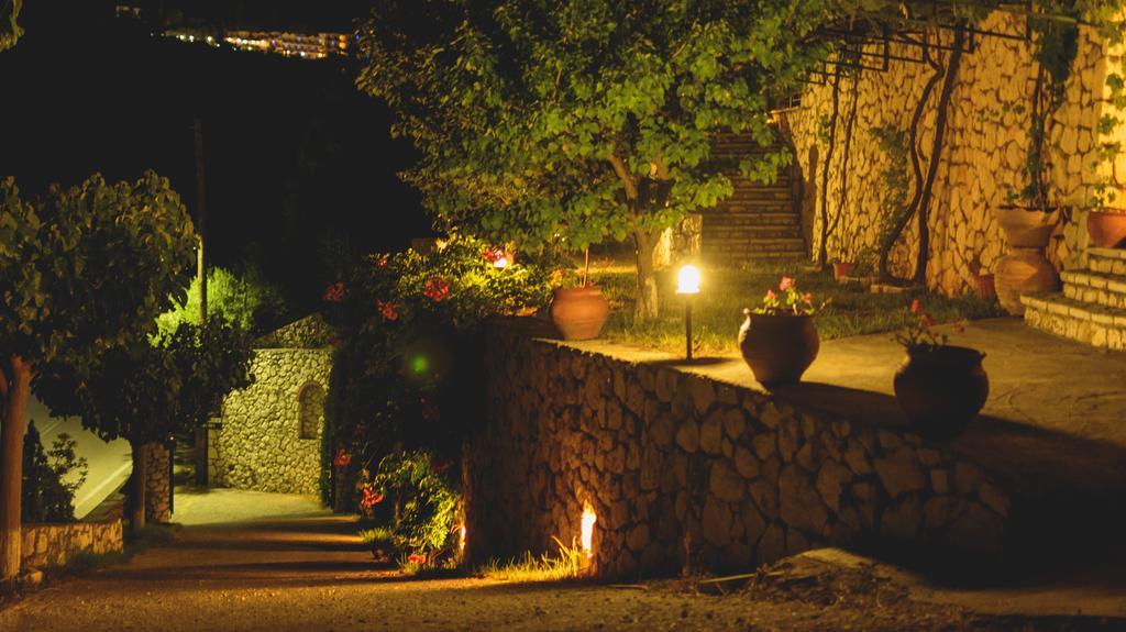 Althea Studios Lefkada Áyios Nikítas Quarto foto